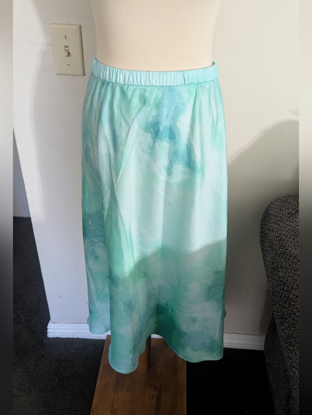 Susan Graver Charmeuse Tie Dye Midi Skirt Aqua Green 14 Large
